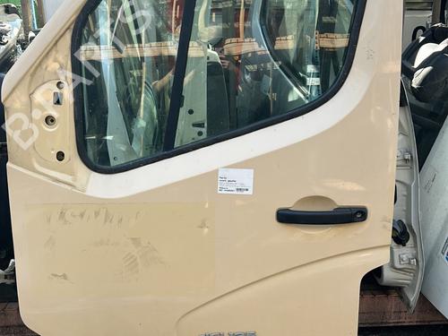 left-front-door-renault-master-iii-van-fv-2010-24666439 main image