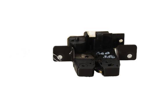 tailgate-lock-renault-megane-ii-bm01_-cm01_-2001-2002-2003-2004-2005-2006-2007-2008-2009-2010-2011-2012-32060576 main image