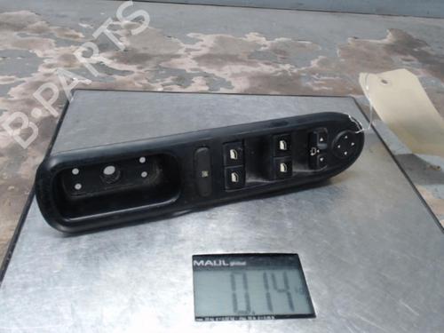 Used Left front window switch Left front window switch PEUGEOT 407 SW (6E_, 6D_) 2.0 HDi 135 (136 hp) 21301987 21301987