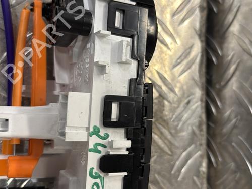 Climate control PEUGEOT 208 I (CA_, CC_) 1.2 VTi 68 / PureTech 68 | BP23889516I5 