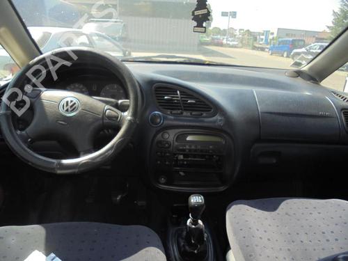 Left headlight VW SHARAN (7M8, 7M9, 7M6) 1.9 TDI | BP21303765C28 