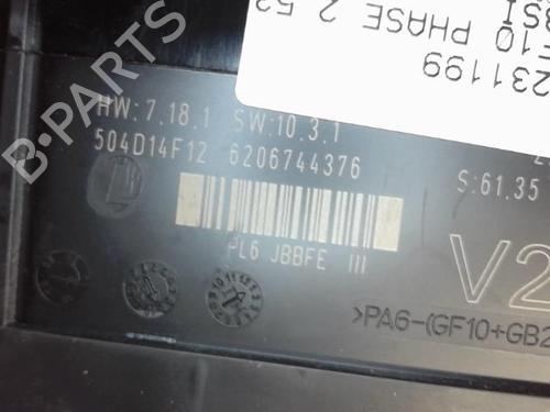 Used Fuse box BMW 5 (F10) 530 d (258 hp) 21289701