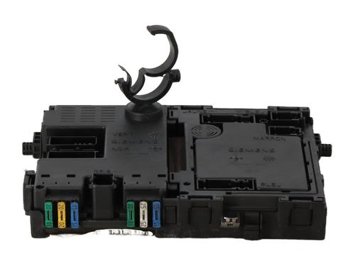 Used Fuse box PEUGEOT 206 Hatchback (2A/C) 2.0 HDI 90 (90 hp) 31194637