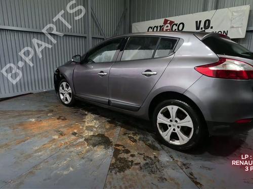 Right headlight RENAULT MEGANE III Hatchback (BZ0/1_, B3_) 1.9 dCi (BZ0N, BZ0J) | BP31763250C29 