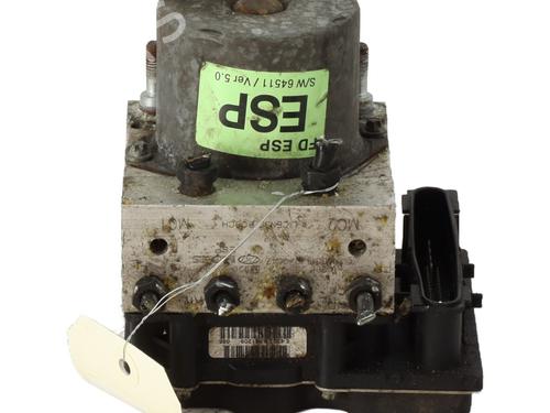 Used ABS pump HYUNDAI i30 (FD) 1.6 CRDi (116 hp) 21314732