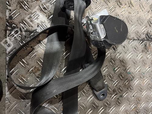 Used Rear right seatbelt Rear right seatbelt 39503285 39503285