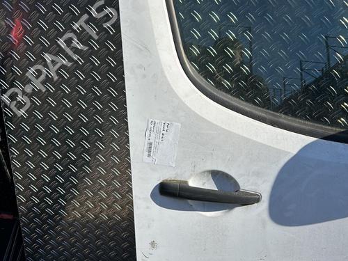 Used Right front door Right front door 23821521 23821521