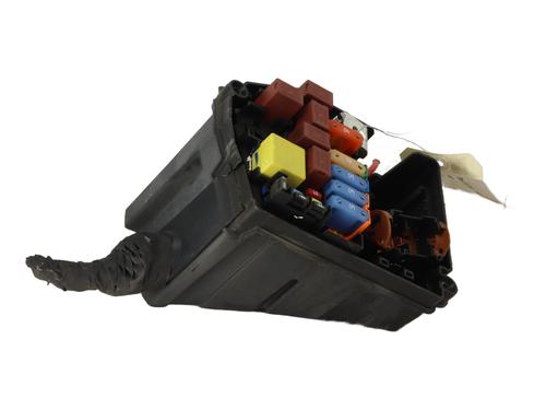 Fuse box RENAULT TWINGO II (CN0_) 1.2 16V (CN04, CN0B) | BP37264684E1 - Image 2