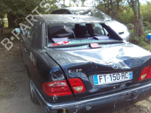 Used Parts MERCEDES-BENZ E-CLASS (W210)  E 230 (210.037)  3998236