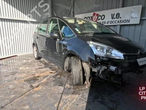 Left taillight CITROËN C4 Picasso I MPV (UD_) 1.6 HDi 110 | BP30384831C34