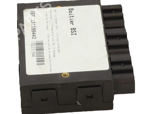 Used Fuse box Fuse box SEAT LEON (1M1) 1.9 TDI (110 hp) 38423441 38423441