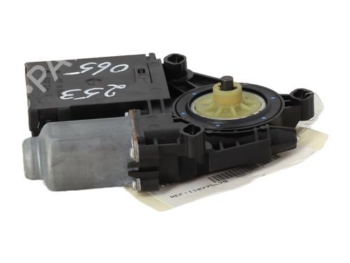 Used Right front window motor VW GOLF VI (5K1) 1.4 TSI (122 hp) 28163232