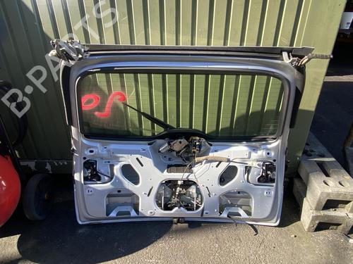 Bakluke CC/Kombi-Kupé VW TOUAREG (7LA, 7L6, 7L7) 2.5 R5 TDI (174 hp) 21867064