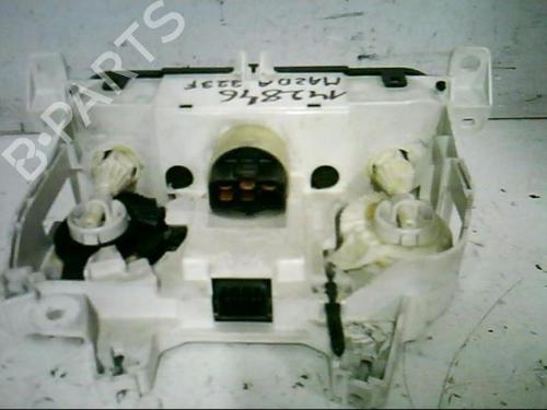 Climate control MAZDA 323 F VI Hatchback (BJ) 2.0 TD | BP21365116I5 
