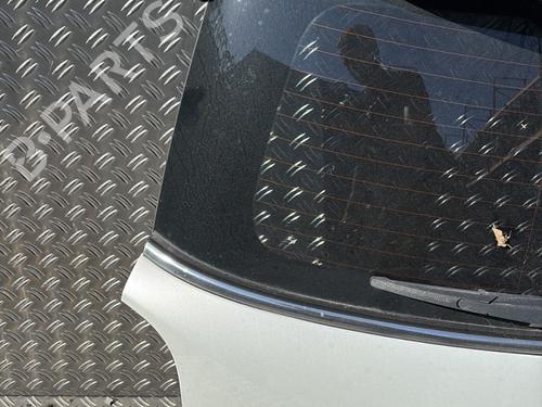 tailgate-mini-mini-f56-2013-26676252 main image