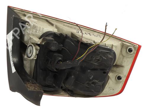 right-taillight-audi-a4-b7-8ec-2004-2005-2006-2007-2008-2009-25489732 main image