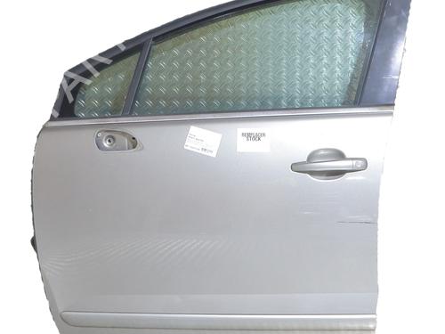 left-front-door-peugeot-5008-0u_-0e_-2009-2010-2011-2012-2013-2014-2015-2016-2017-39416064 main image