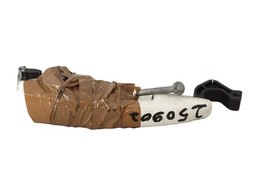 Used Front left exterior door handle Front left exterior door handle PEUGEOT 208 I (CA_, CC_) 1.2 VTi 68 / PureTech 68 (68 hp) 32186705 32186705