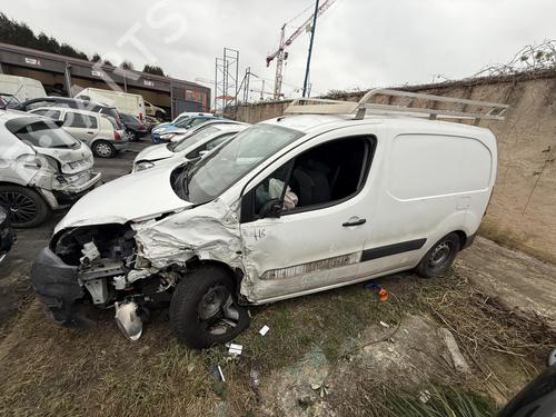 Fuse box PEUGEOT PARTNER Box Body/MPV 1.6 BlueHDi 100 | BP23825387E1  - Image 15