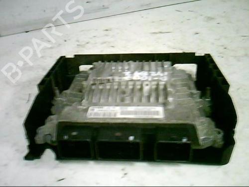Used Control unit PEUGEOT 1007 (KM_) 1.4 HDi (68 hp) 21365036