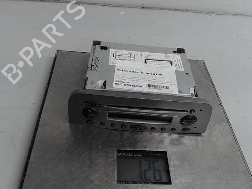 Radio ALFA ROMEO GT (937_) 1.9 JTD (937CXN1B) (150 hp) 21291838