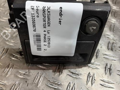 Used Ashtray Ashtray 39582477 39582477
