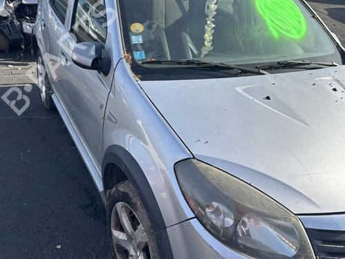 Right headlight DACIA SANDERO 1.5 dCi | BP30105704C29 - Image 9