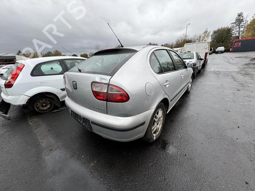 Steering column stalk SEAT LEON (1M1) 1.9 TDI | BP21370979I23