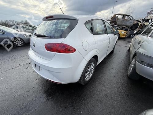 Left headlight SEAT LEON (1P1) 1.2 TSI | BP24028870C28 - Image 19