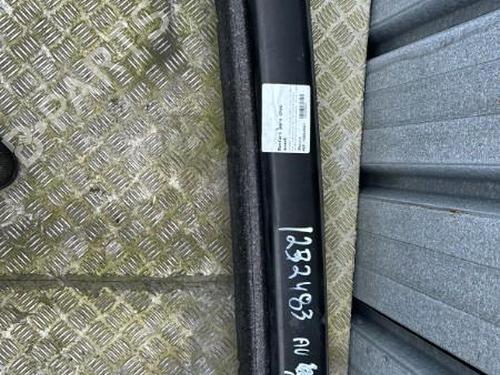 Used Front bumper reinforcement Front bumper reinforcement 21308881 21308881