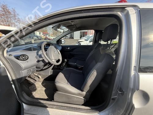 Right taillight RENAULT TWINGO II (CN0_) 1.2 16V (CN04, CN0B) | BP24111001C35  - Image 13