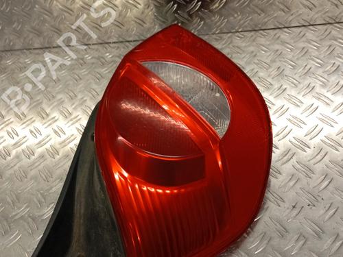 Venstre Baklys Venstre Baklys RENAULT CLIO III (BR0/1, CR0/1) 1.6 16V (BR05, BR0B, BR0Y, BR15, BR1J, BR1M, BR1Y, CR0B,... (112 hp) 23824875 23824875