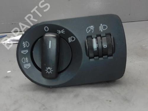 Used Headlight switch AUDI A3 Sportback (8PA) 2.0 TDI (140 hp) 21372190
