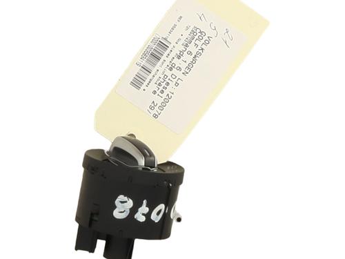 Used Headlight switch Headlight switch VW GOLF VI (5K1) 1.6 TDI (105 hp) 21366465 21366465