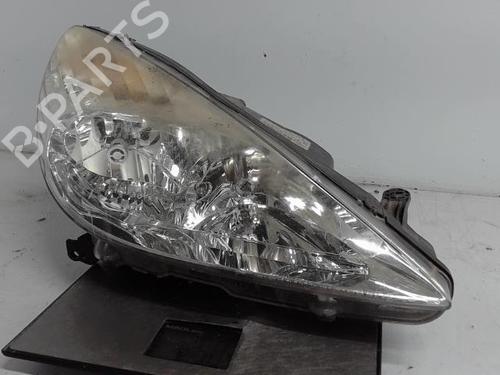 Right headlight PEUGEOT 607 (9D, 9U) 2.7 HDi 24V | BP21316706C29