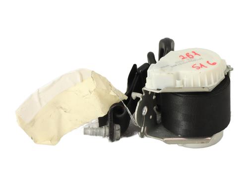 rear-left-seatbelt-citroen-c4-cactus-2014-35827810 main image