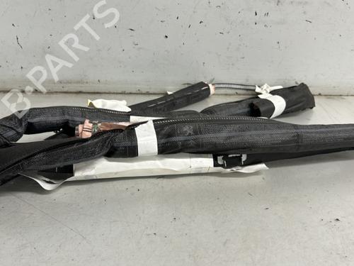 Right curtain airbag PEUGEOT 5008 II (MC_, MJ_, MR_, M4_) 2.0 BlueHDi 180 (MJEHZW, MJEHZR, MJEHZP) | BP21302365C12