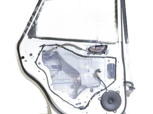 dr-venstre-bagtil-nissan-pulsar-hatchback-c13-2014-36953517 main image