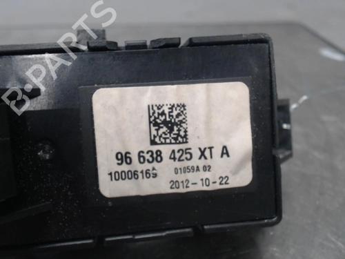 Used Warning switch Warning switch PEUGEOT 3008 I MPV (0U_) 1.6 HDi (114 hp) 21366769 21366769