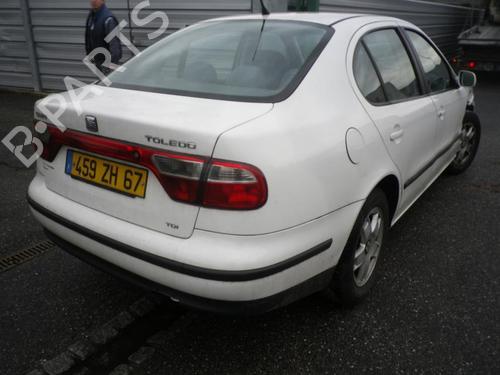 Left mirror SEAT TOLEDO II (1M2) 1.9 TDI | BP21371100C26 