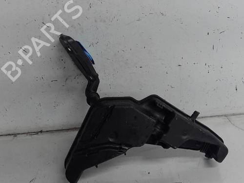 Used Windscreen washer tank AUDI Q5 (8RB) 2.0 TDI (136 hp) 21311162