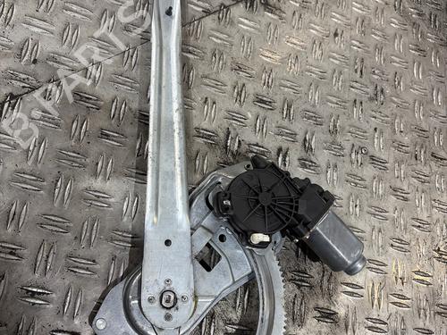 Right front window motor FORD TRANSIT Van (FA_ _) 2.2 TDCi | BP39723553E20 - Image 2