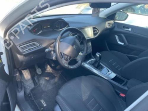 Instrument cluster PEUGEOT 308 II (LB_, LP_, LW_, LH_, L3_) 1.6 HDi | BP21301668C47 