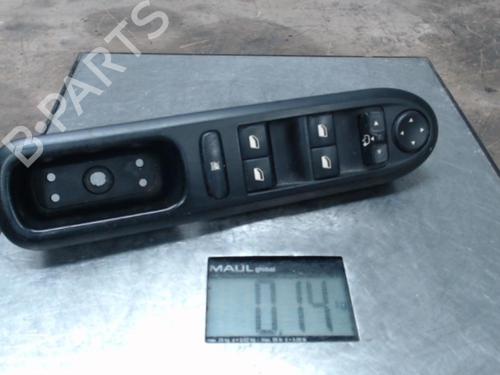 Used Left front window switch Left front window switch PEUGEOT 407 (6D_) 2.0 HDi 135 (6DRHRH, 6DRHRE, 6DRHRG, 6DRHRJ) (136 hp) 21307731 21307731