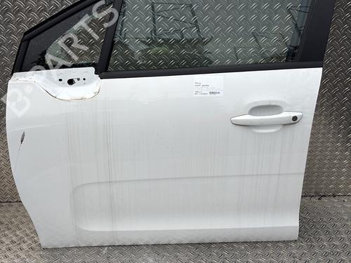 Used Left front door CITROËN C3 III (SX) 1.5 BlueHDi 100 (SXYHYP, SXYHTU) (102 hp) 29056631