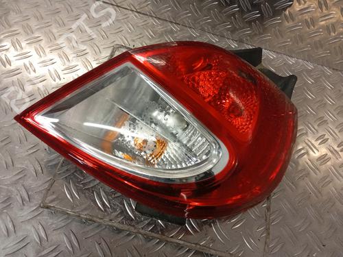 Used Right taillight RENAULT CLIO III (BR0/1, CR0/1) 1.5 dCi (BR17, CR17) (86 hp) 22710219