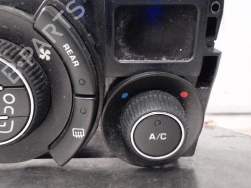 Climate control PEUGEOT 5008 (0U_, 0E_) 2.0 HDi 150 / BlueHDi 150 | BP21299990I5 