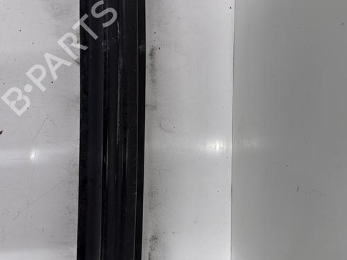 Used Rear bumper reinforcement VW GOLF VI (5K1) 1.4 TSI (122 hp) 25261105