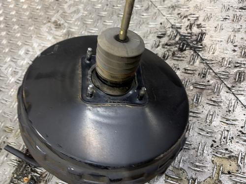 Used Servo brake Servo brake VW TRANSPORTER T5 Platform/Chassis (7JD, 7JE, 7JL, 7JY, 7JZ, 7F 1.9 TDI (105 hp) 40049046 40049046