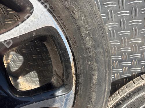 rim-renault-twingo-iii-bcm_-bca_-2014-33174627 main image